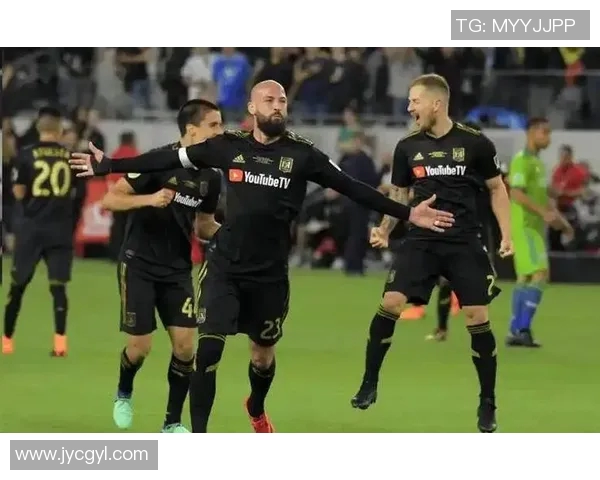 科罗急流与洛杉矶FC激战在即谁能在这场对决中脱颖而出